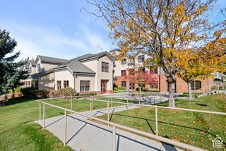 3115 E LION LN #220, Holladay, UT 84121