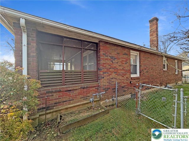 1240 19th Street 1238, Allentown City, PA 18104