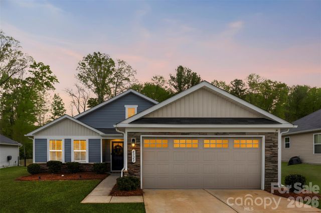 4523 Hunton Dale Road NW, Concord, NC 28027