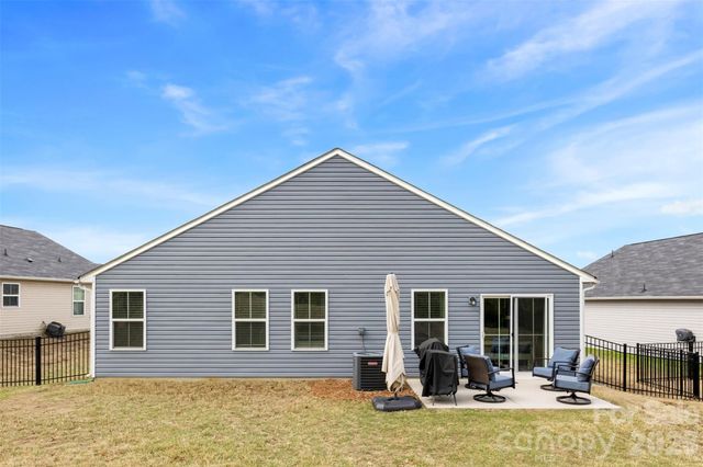 4523 Hunton Dale Road NW, Concord, NC 28027