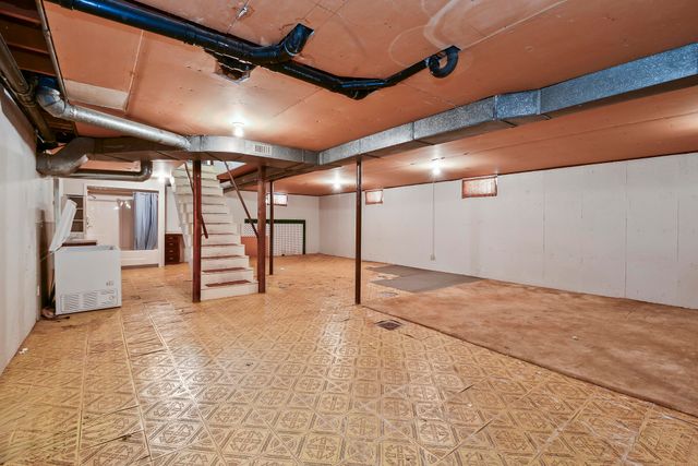 1148 E Woodland Street, Springfield, MO 65807