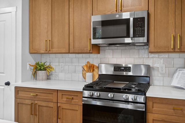 3241 Northwood, Sacramento, CA 95821