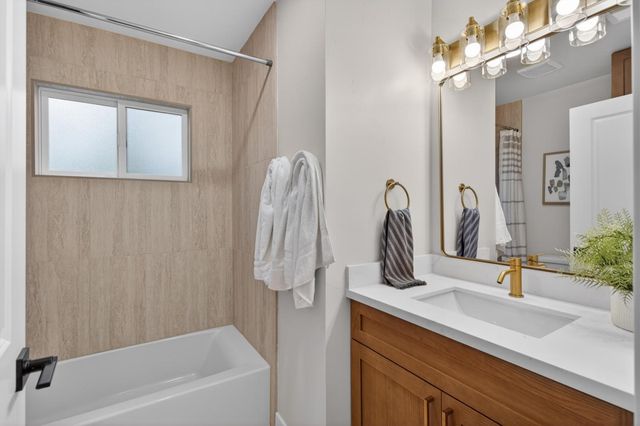 3241 Northwood, Sacramento, CA 95821