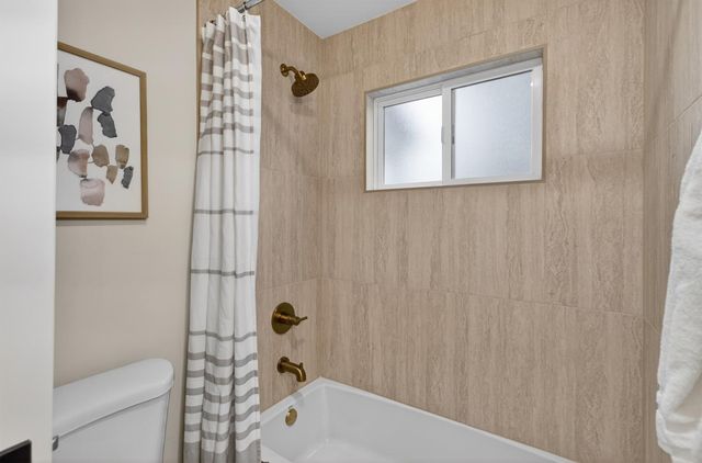 3241 Northwood, Sacramento, CA 95821