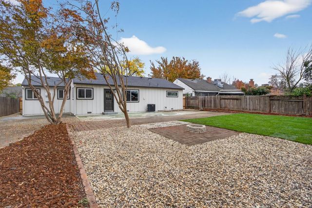 3241 Northwood, Sacramento, CA 95821