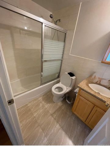 13708 31st Road 5D, Flushing, NY 11354