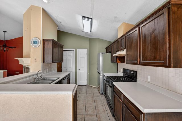 16803 Dorman DR, Round Rock, TX 78681