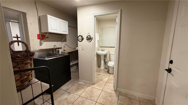 6014 SANTA MONICA DRIVE, Tampa, FL 33615