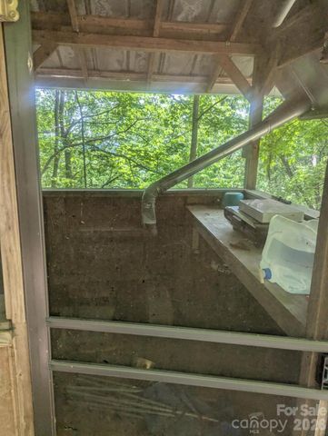 1662 Penley Road, Lenoir, NC 28645