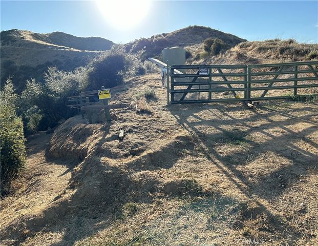 37342 Pisgah Peak Road, Yucaipa, CA 92399