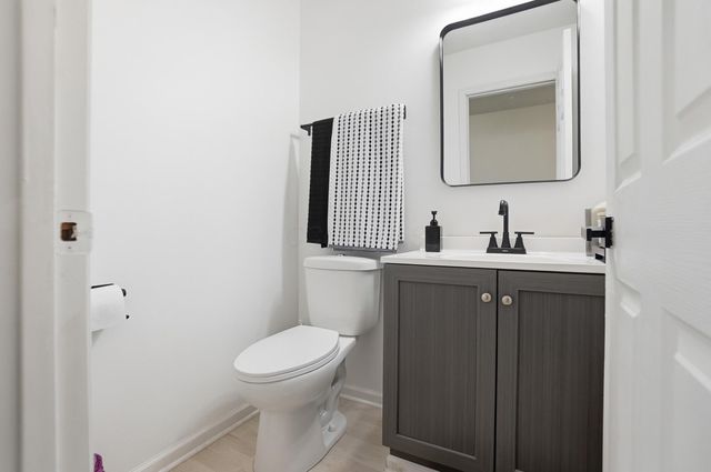 321 Amber Light Circle, Delaware, OH 43015