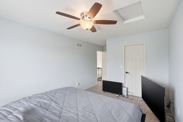 321 Amber Light Circle, Delaware, OH 43015