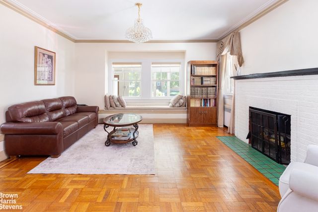 1917 GLENWOOD Road, New York City, NY 11230