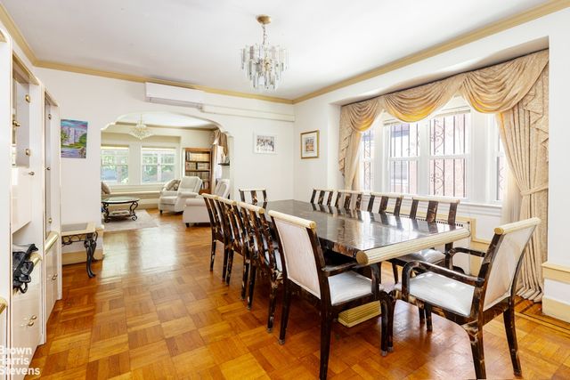 1917 GLENWOOD Road, New York City, NY 11230