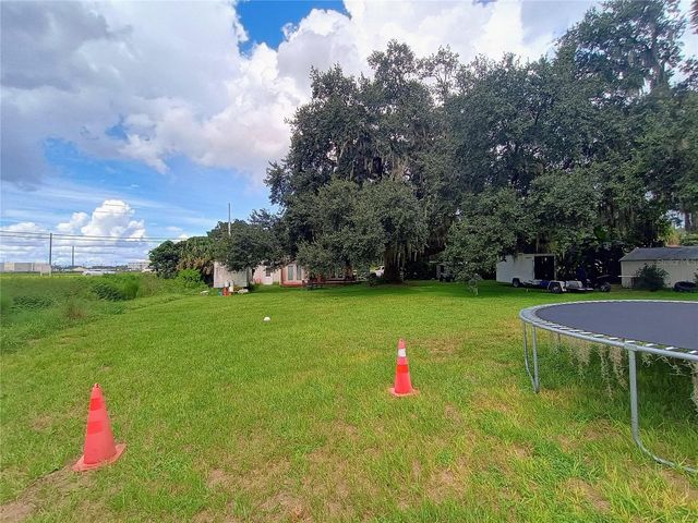 5175 N RONALD REAGAN BOULEVARD, Sanford, FL 32773