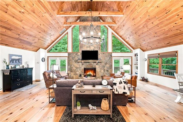 314 Northcutt Road, Ellijay, GA 30540