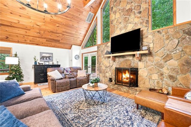 314 Northcutt Road, Ellijay, GA 30540