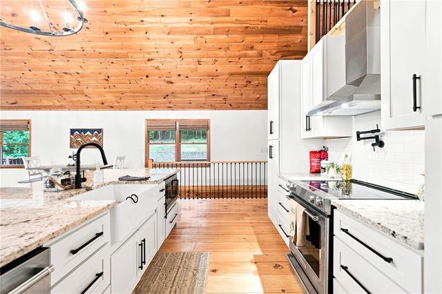 314 Northcutt Road, Ellijay, GA 30540