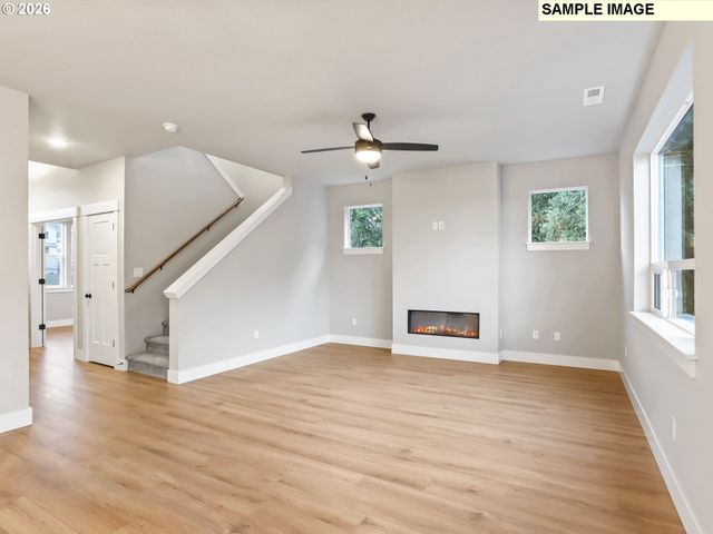 305 E CARIBOU Ct 22, La Center, WA 98629