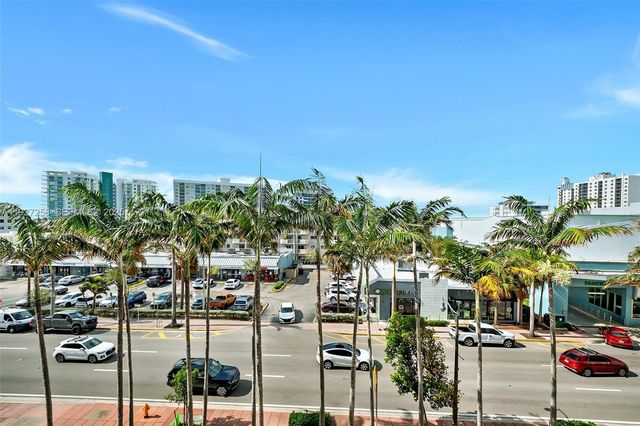 6799 Collins Ave 312, Miami Beach, FL 33141