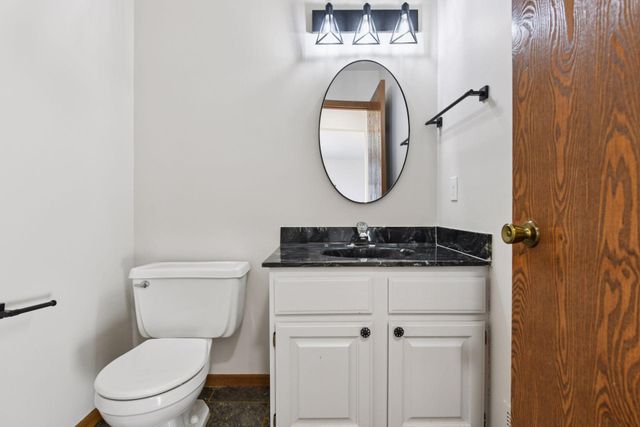 3664 Abbey Way D, Eagan, MN 55123