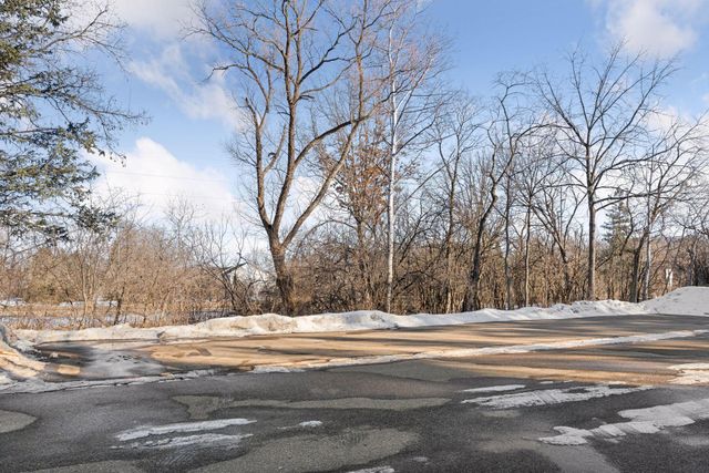 3664 Abbey Way D, Eagan, MN 55123