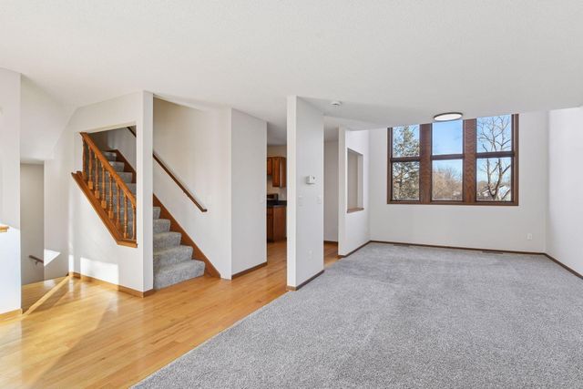 3664 Abbey Way D, Eagan, MN 55123