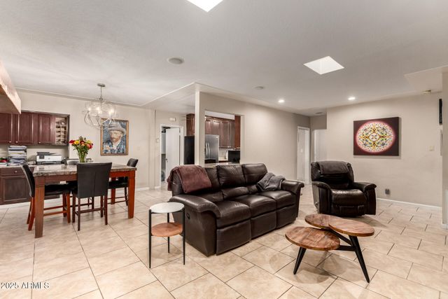 5129 N 18TH Place, Phoenix, AZ 85016