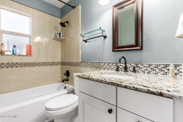 5129 N 18TH Place, Phoenix, AZ 85016