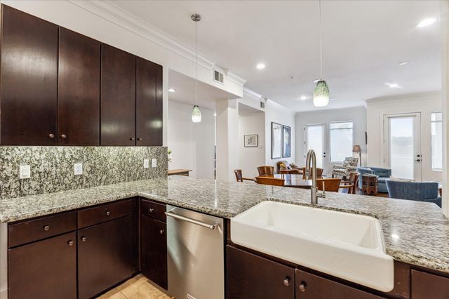 510 Lovett Boulevard 310, Houston, TX 77006