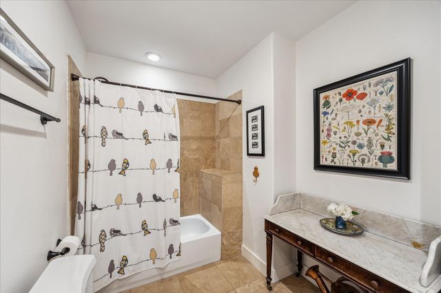 510 Lovett Boulevard 310, Houston, TX 77006