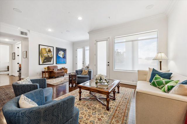 510 Lovett Boulevard 310, Houston, TX 77006