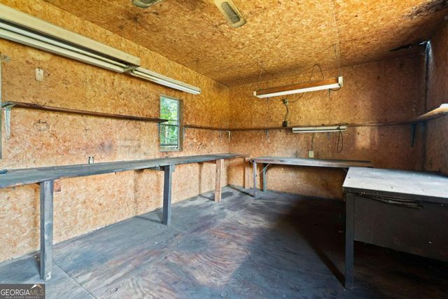 2633 Blacks Bluff Road SW, Rome, GA 30161