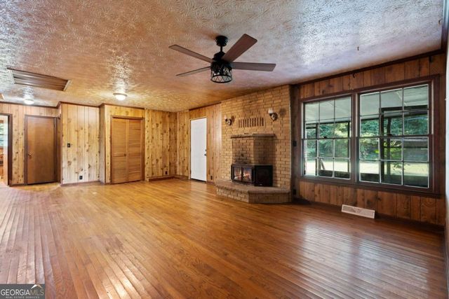 2633 Blacks Bluff Road SW, Rome, GA 30161