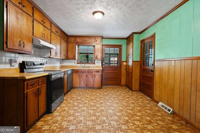 2633 Blacks Bluff Road SW, Rome, GA 30161