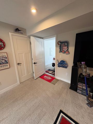 252 Via Corso, Delaware, OH 43015