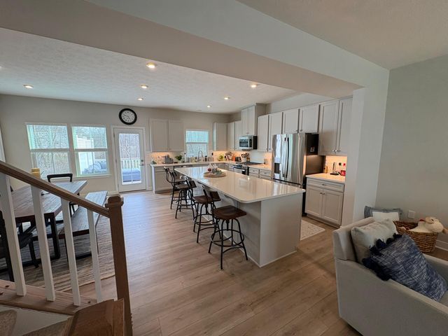 252 Via Corso, Delaware, OH 43015