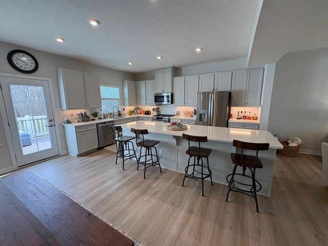 252 Via Corso, Delaware, OH 43015