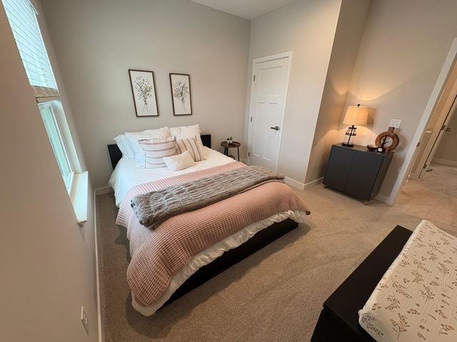 252 Via Corso, Delaware, OH 43015