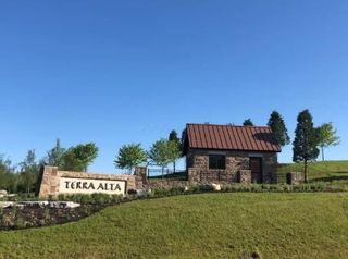 252 Via Corso, Delaware, OH 43015