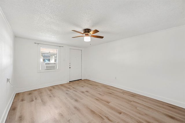 1914 Mcbroom Street 1, Dallas, TX 75212