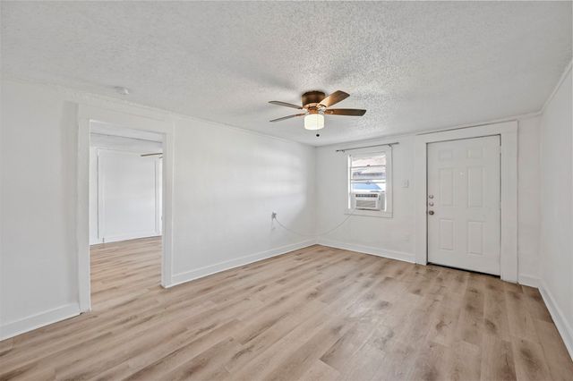 1914 Mcbroom Street 1, Dallas, TX 75212