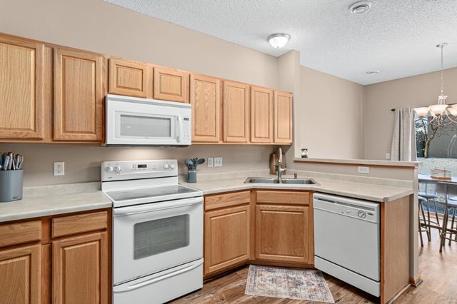 6918 139th Lane NW 5, Ramsey, MN 55303