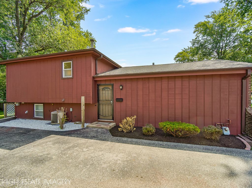 2816 Tennyson Place, Hazel Crest, IL 60429 — photo 2