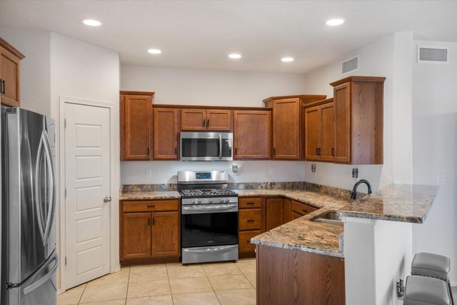 2513 Istle Road NE, Rio Rancho, NM 87124