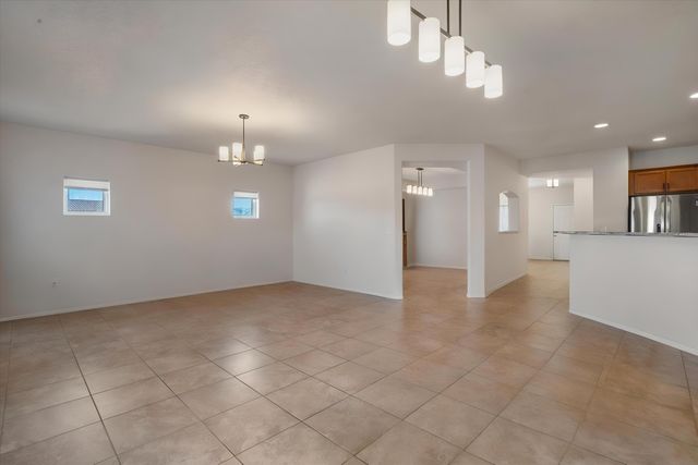 2513 Istle Road NE, Rio Rancho, NM 87124
