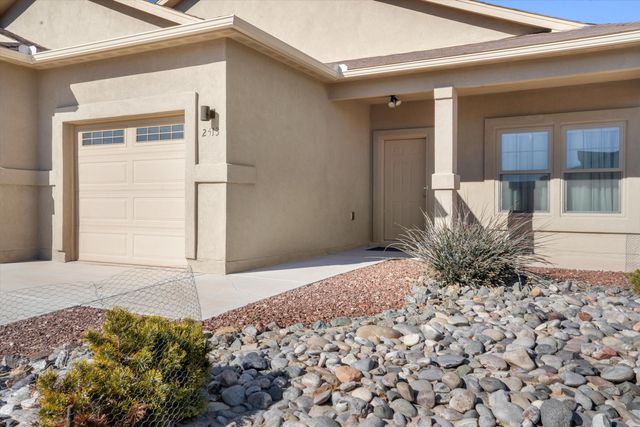 2513 Istle Road NE, Rio Rancho, NM 87124