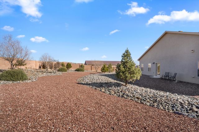 2513 Istle Road NE, Rio Rancho, NM 87124