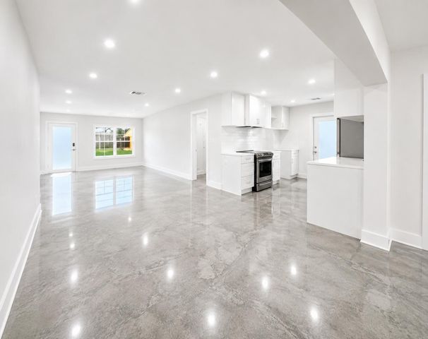 1721 N 16TH Court, Hollywood, FL 33020
