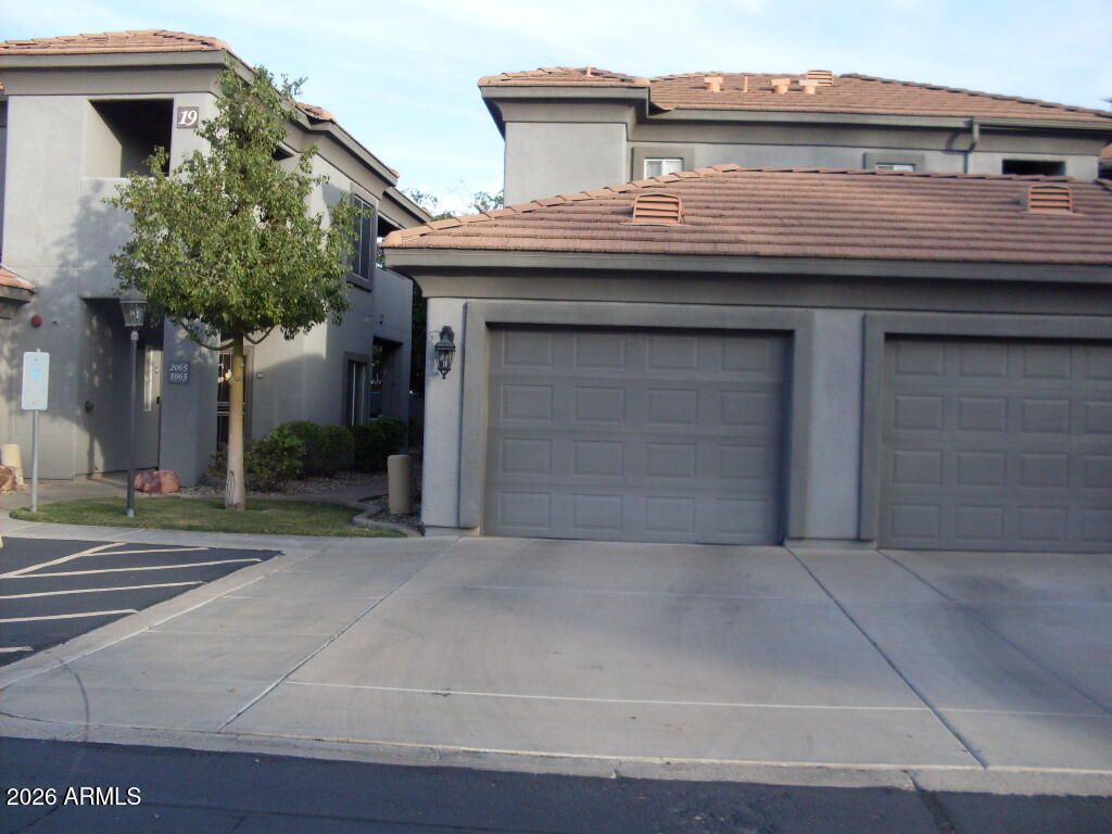7401 W Arrowhead Clubhouse Drive 1001, Glendale, AZ 85308 — exterior